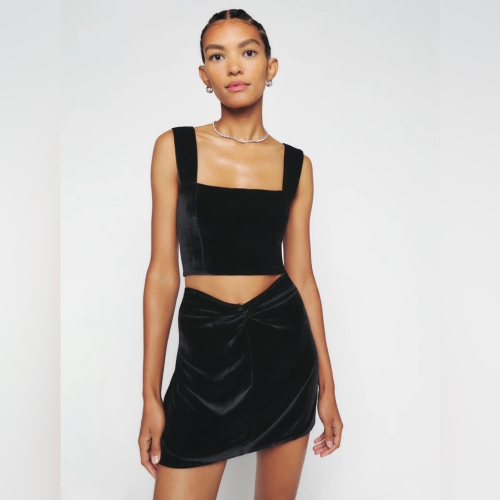 Reformation • Harri Velvet Mini Skirt